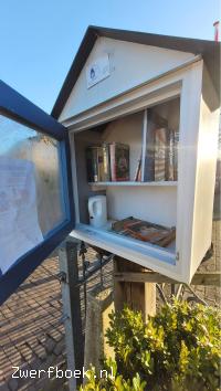  zwerfboek Serafim Minibieb.