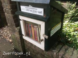  zwerfboek Free Library.