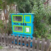  zwerfboek Minibieb Kers.