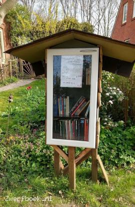  zwerfboek Openbare Bibliotheek Midlaren.