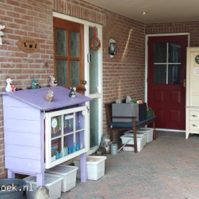 <a title='Bekijk details Minibieb Brouwer' href='https://zwerfboek.nl/zwerfplek/minibieb-brouwer'>Minibieb Brouwer</a>